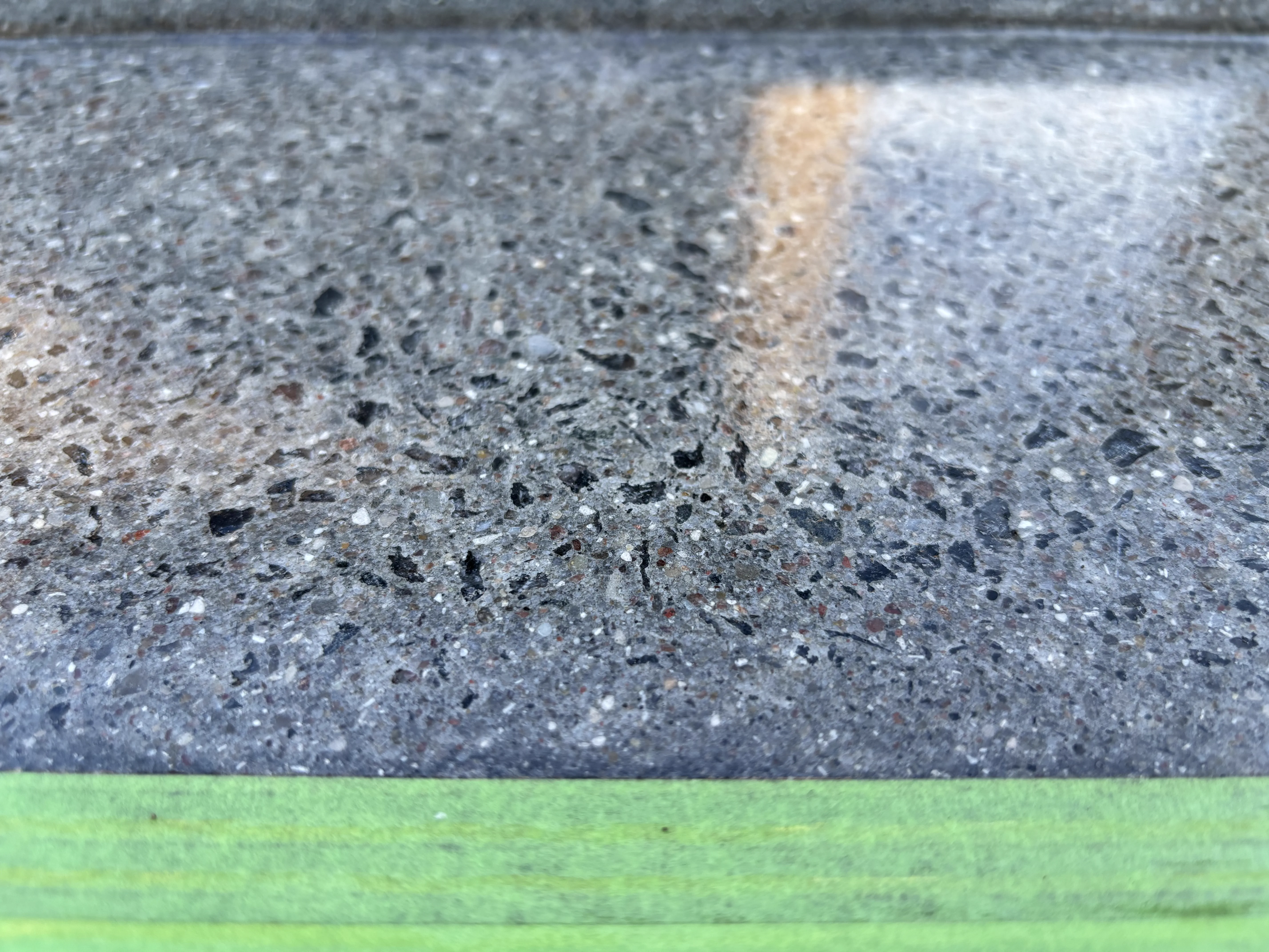 Slibning og forsegling af ældre beton trappetrin Aarup